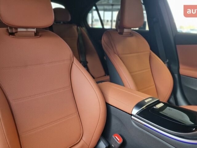 Мерседес Ц-Класс, объемом двигателя 1.5 л и пробегом 0 тыс. км за 67050 $, фото 7 на Automoto.ua