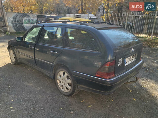 Мерседес Ц-Класс, объемом двигателя 0 л и пробегом 300 тыс. км за 1250 $, фото 5 на Automoto.ua