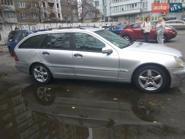 Мерседес Ц-Клас, об'ємом двигуна 2.2 л та пробігом 370 тис. км за 4000 $, фото 2 на Automoto.ua