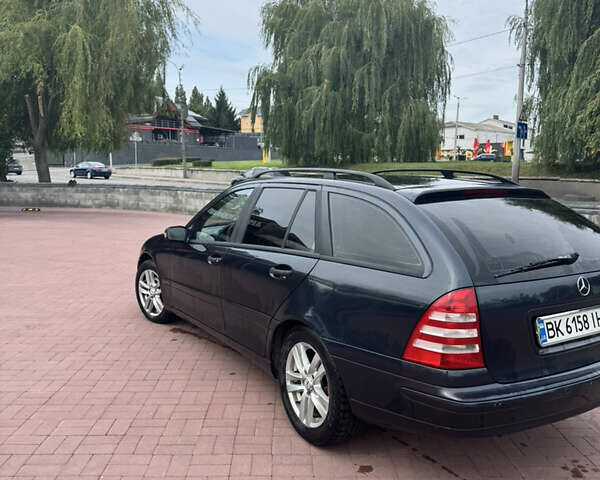 Мерседес Ц-Класс, объемом двигателя 1.8 л и пробегом 263 тыс. км за 4600 $, фото 4 на Automoto.ua
