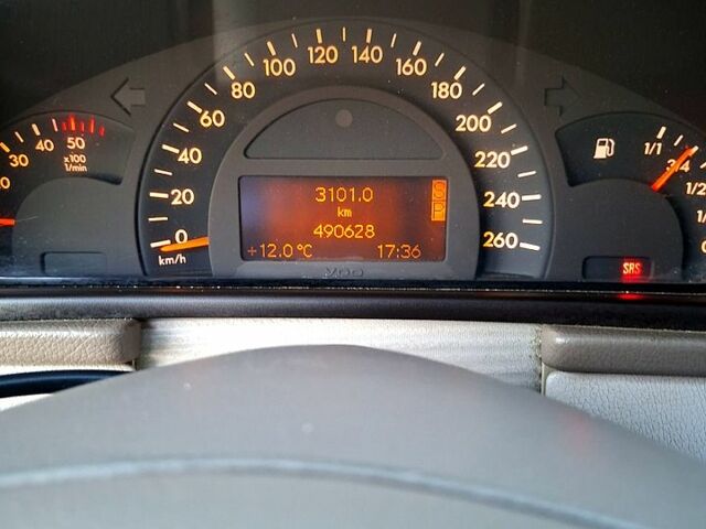 Мерседес Ц-Класс 2003 в Одессе на Automoto.ua Мерседес Ц-Класс, объемом двигателя 2.2 л и пробегом 491 тыс. км за 5900 $, фото 11 на Automoto.ua