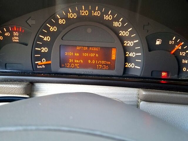 Мерседес Ц-Класс 2003 в Одессе на Automoto.ua Мерседес Ц-Класс, объемом двигателя 2.2 л и пробегом 491 тыс. км за 5900 $, фото 10 на Automoto.ua