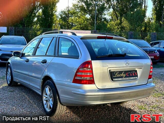 Мерседес Ц-Класс, объемом двигателя 2.2 л и пробегом 234 тыс. км за 5900 $, фото 5 на Automoto.ua