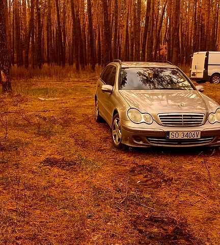 Мерседес Ц-Клас, об'ємом двигуна 2.2 л та пробігом 400 тис. км за 2800 $, фото 2 на Automoto.ua