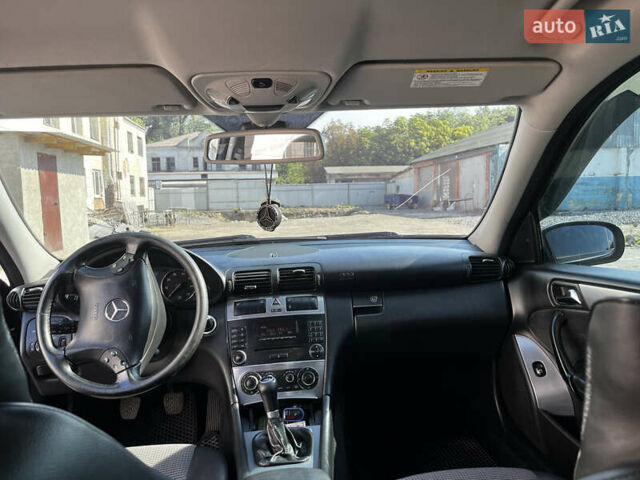 Мерседес Ц-Клас, об'ємом двигуна 1.8 л та пробігом 255 тис. км за 7000 $, фото 5 на Automoto.ua