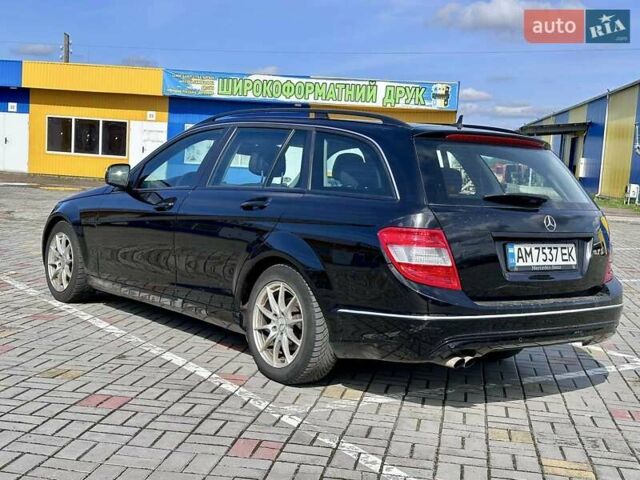Мерседес Ц-Класс, объемом двигателя 0 л и пробегом 277 тыс. км за 8000 $, фото 4 на Automoto.ua