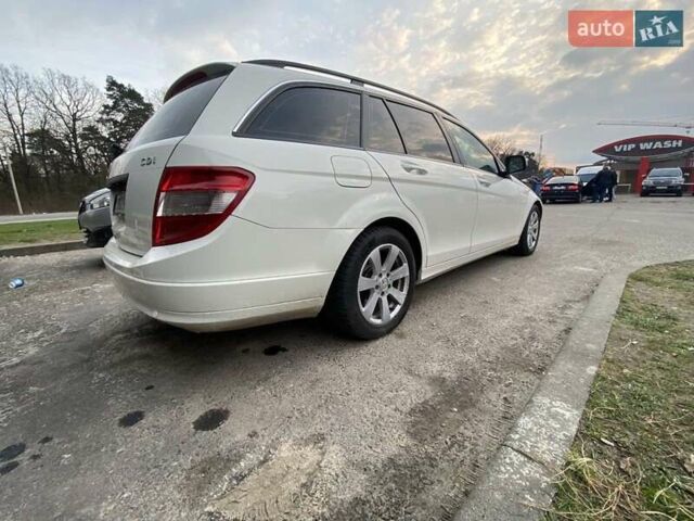 Мерседес Ц-Класс, объемом двигателя 2.15 л и пробегом 370 тыс. км за 7500 $, фото 5 на Automoto.ua