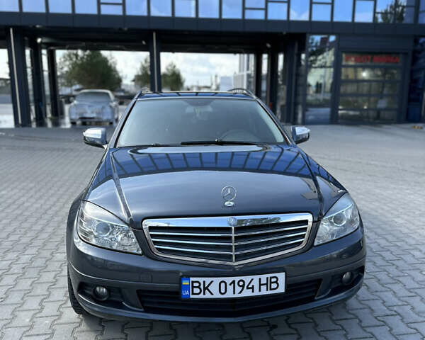 Мерседес Ц-Клас, об'ємом двигуна 2.15 л та пробігом 340 тис. км за 8499 $, фото 2 на Automoto.ua