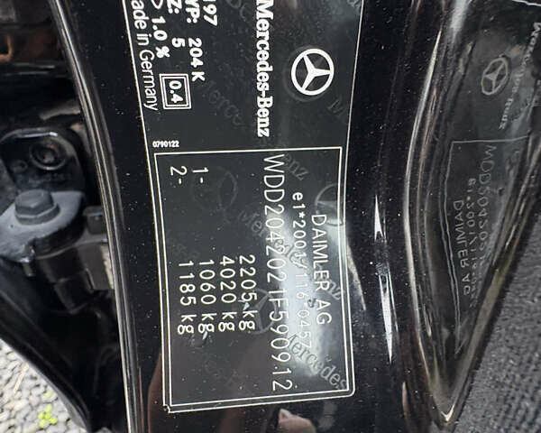 Мерседес Ц-Клас, об'ємом двигуна 2.1 л та пробігом 280 тис. км за 11000 $, фото 13 на Automoto.ua