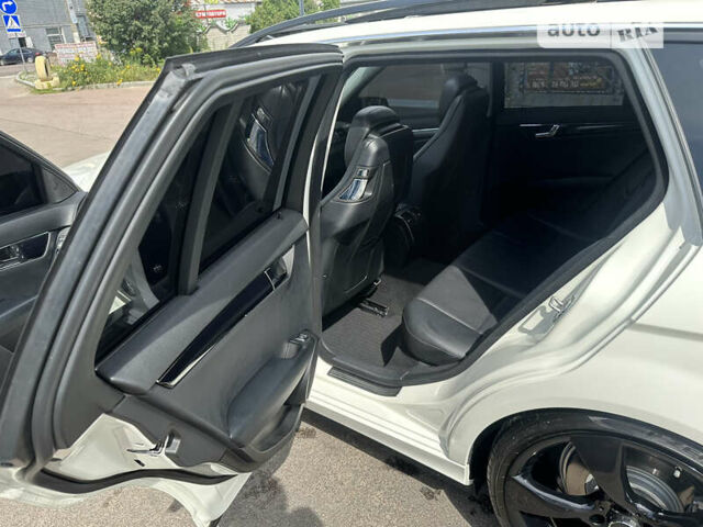 Мерседес Ц-Клас, об'ємом двигуна 2.2 л та пробігом 335 тис. км за 12300 $, фото 19 на Automoto.ua