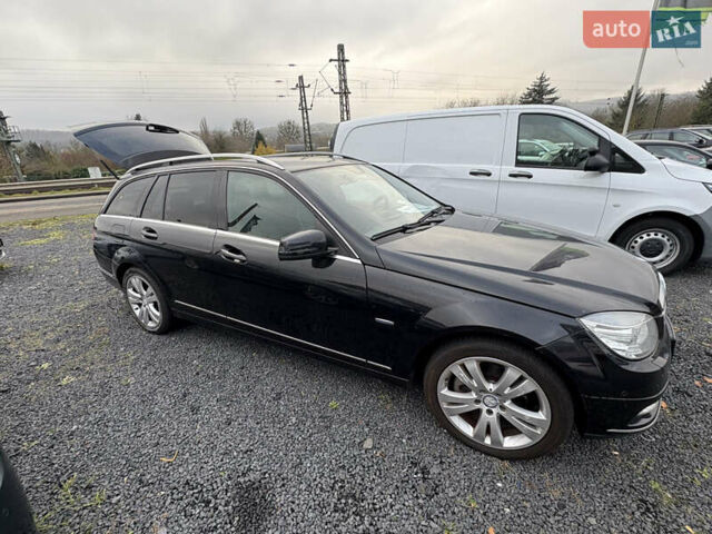 Мерседес Ц-Клас, об'ємом двигуна 2.1 л та пробігом 280 тис. км за 11000 $, фото 1 на Automoto.ua
