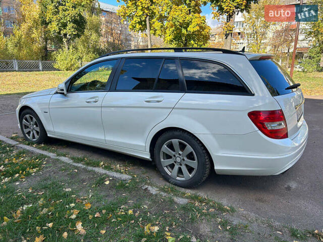 Мерседес Ц-Класс, объемом двигателя 2.14 л и пробегом 307 тыс. км за 9500 $, фото 4 на Automoto.ua