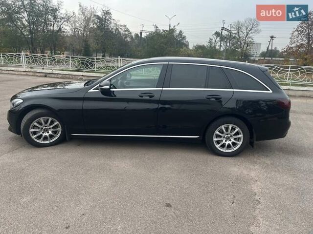 Мерседес Ц-Клас, об'ємом двигуна 2.14 л та пробігом 268 тис. км за 15950 $, фото 3 на Automoto.ua