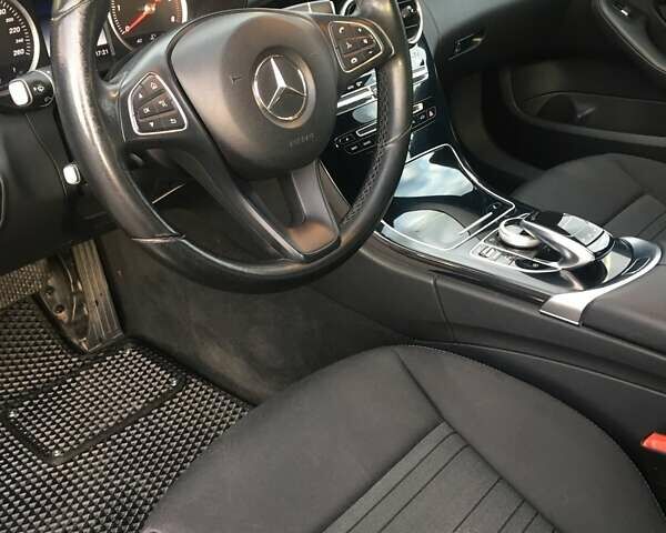 Мерседес Ц-Класс, объемом двигателя 1.6 л и пробегом 205 тыс. км за 15100 $, фото 4 на Automoto.ua