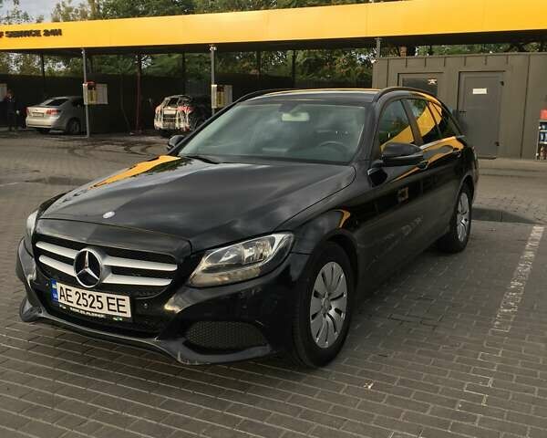 Мерседес Ц-Класс, объемом двигателя 1.6 л и пробегом 205 тыс. км за 15100 $, фото 1 на Automoto.ua