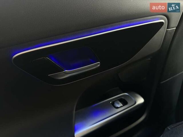 Мерседес Ц-Класс, объемом двигателя 1.99 л и пробегом 30 тыс. км за 35900 $, фото 33 на Automoto.ua