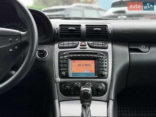 Серый Мерседес Ц-Класс, объемом двигателя 2.2 л и пробегом 211 тыс. км за 4800 $, фото 11 на Automoto.ua