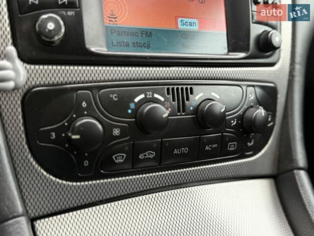 Серый Мерседес Ц-Класс, объемом двигателя 2.2 л и пробегом 211 тыс. км за 4800 $, фото 16 на Automoto.ua