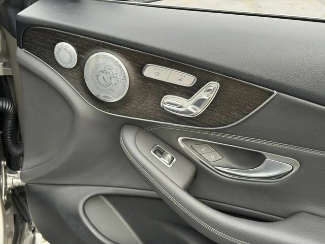 Сірий Мерседес Ц-Клас, об'ємом двигуна 2 л та пробігом 47 тис. км за 13000 $, фото 13 на Automoto.ua