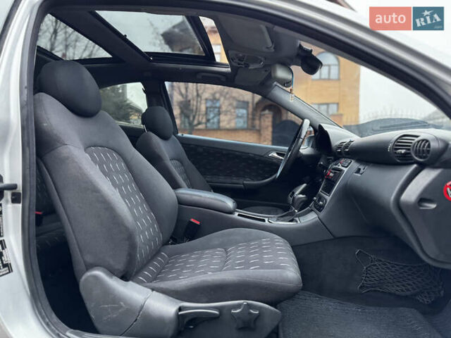 Сірий Мерседес Ц-Клас, об'ємом двигуна 2 л та пробігом 270 тис. км за 2950 $, фото 19 на Automoto.ua