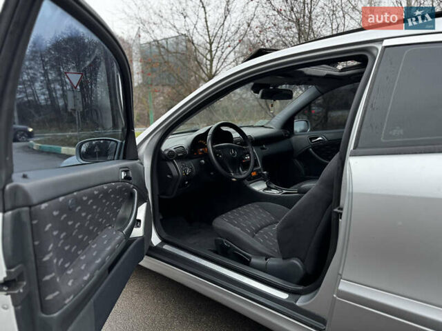 Сірий Мерседес Ц-Клас, об'ємом двигуна 2 л та пробігом 270 тис. км за 2950 $, фото 8 на Automoto.ua