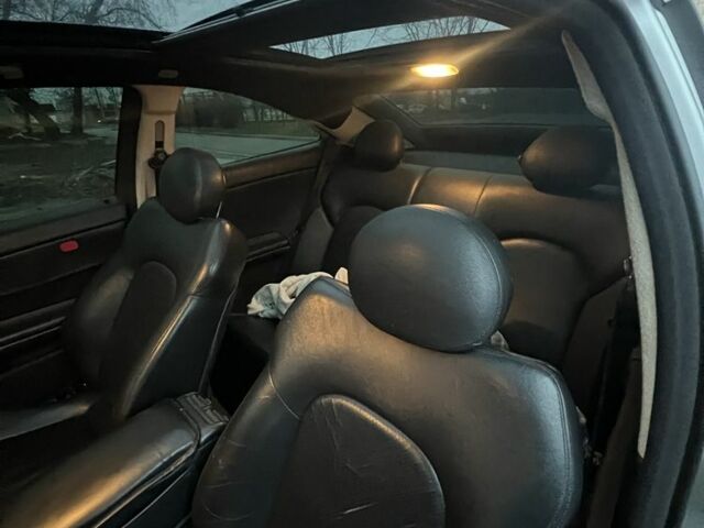 Сірий Мерседес Ц-Клас, об'ємом двигуна 2.3 л та пробігом 334 тис. км за 5000 $, фото 16 на Automoto.ua