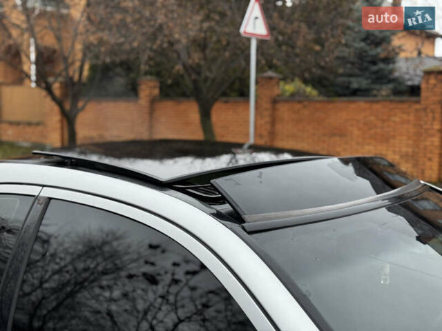 Сірий Мерседес Ц-Клас, об'ємом двигуна 2 л та пробігом 270 тис. км за 2950 $, фото 7 на Automoto.ua