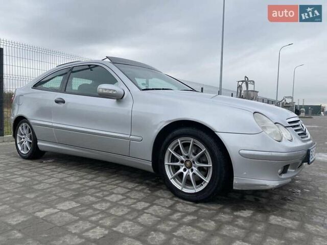 Сірий Мерседес Ц-Клас, об'ємом двигуна 2.2 л та пробігом 340 тис. км за 5300 $, фото 10 на Automoto.ua