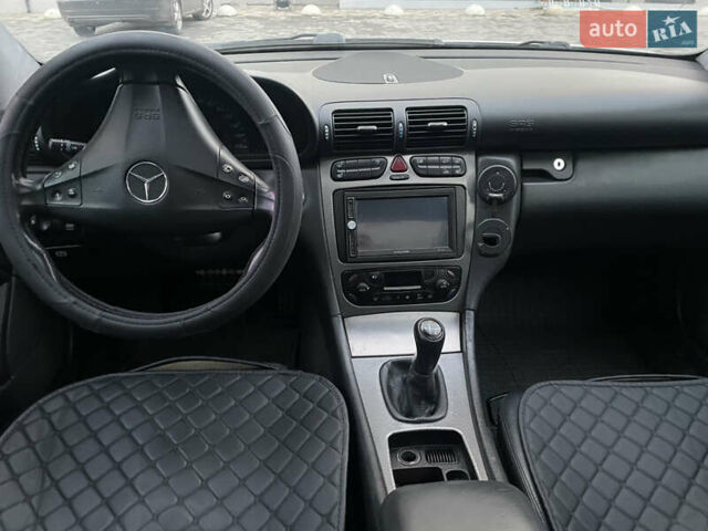 Сірий Мерседес Ц-Клас, об'ємом двигуна 2 л та пробігом 256 тис. км за 2900 $, фото 6 на Automoto.ua
