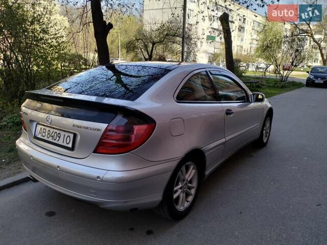 Мерседес Ц-Класс 2001 в Белой Церкве на Automoto.ua Серый Мерседес Ц-Класс, объемом двигателя 2 л и пробегом 258 тыс. км за 5300 $, фото 5 на Automoto.ua