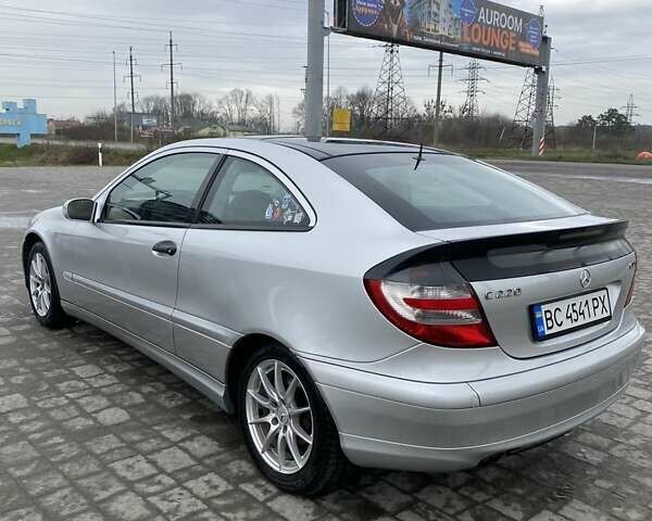 Сірий Мерседес Ц-Клас, об'ємом двигуна 2.2 л та пробігом 340 тис. км за 5300 $, фото 7 на Automoto.ua