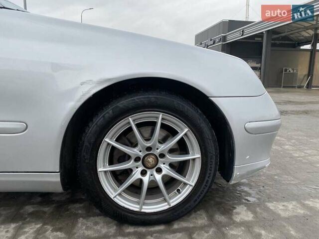 Сірий Мерседес Ц-Клас, об'ємом двигуна 2.2 л та пробігом 340 тис. км за 5300 $, фото 5 на Automoto.ua