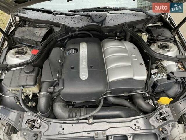 Сірий Мерседес Ц-Клас, об'ємом двигуна 2.2 л та пробігом 340 тис. км за 5300 $, фото 6 на Automoto.ua