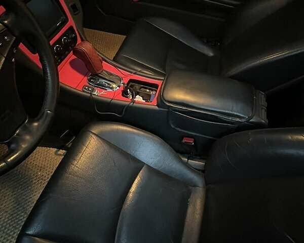 Серый Мерседес Ц-Класс, объемом двигателя 2.3 л и пробегом 334 тыс. км за 5000 $, фото 12 на Automoto.ua