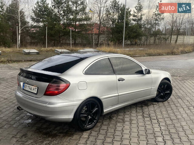 Серый Мерседес Ц-Класс, объемом двигателя 2 л и пробегом 420 тыс. км за 2999 $, фото 5 на Automoto.ua