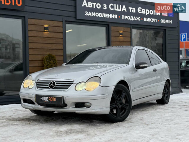 Серый Мерседес Ц-Класс, объемом двигателя 2 л и пробегом 420 тыс. км за 3850 $, фото 2 на Automoto.ua