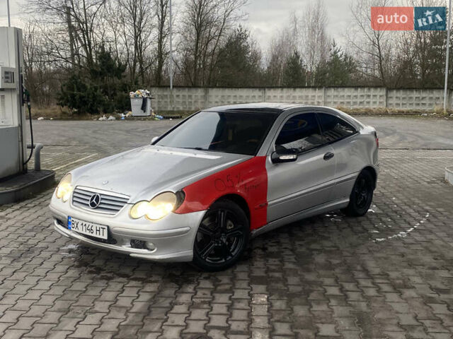 Серый Мерседес Ц-Класс, объемом двигателя 2 л и пробегом 420 тыс. км за 2999 $, фото 9 на Automoto.ua