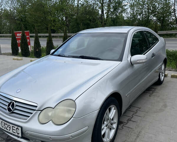 Сірий Мерседес Ц-Клас, об'ємом двигуна 1.8 л та пробігом 201 тис. км за 5500 $, фото 4 на Automoto.ua