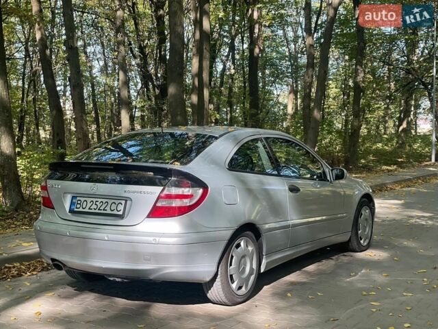 Сірий Мерседес Ц-Клас, об'ємом двигуна 1.8 л та пробігом 207 тис. км за 5500 $, фото 2 на Automoto.ua