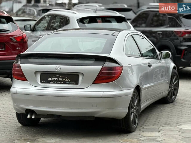 Серый Мерседес Ц-Класс, объемом двигателя 2.15 л и пробегом 211 тыс. км за 5500 $, фото 26 на Automoto.ua