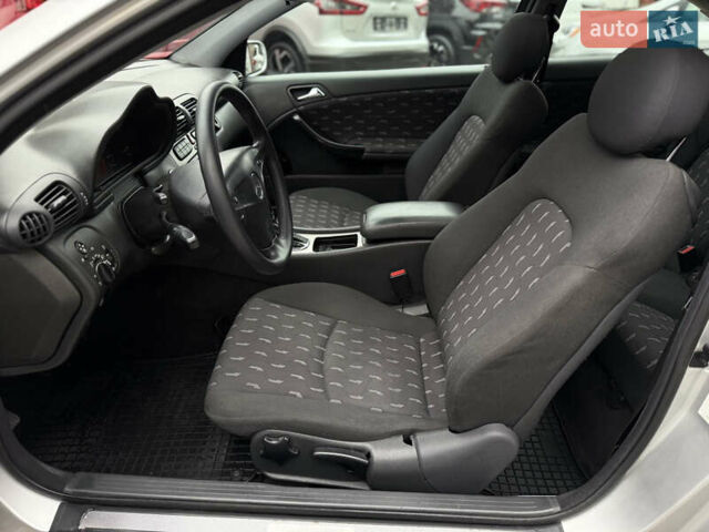 Серый Мерседес Ц-Класс, объемом двигателя 2.15 л и пробегом 211 тыс. км за 5500 $, фото 38 на Automoto.ua