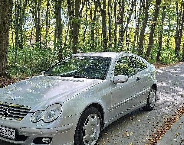 Сірий Мерседес Ц-Клас, об'ємом двигуна 1.8 л та пробігом 207 тис. км за 5500 $, фото 1 на Automoto.ua