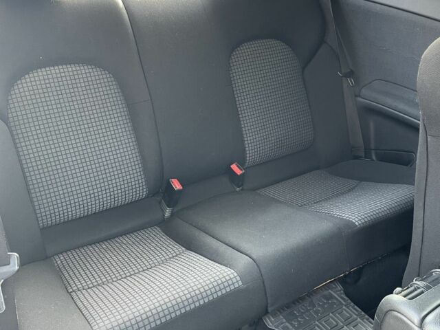 Серый Мерседес Ц-Класс, объемом двигателя 1.8 л и пробегом 250 тыс. км за 5000 $, фото 9 на Automoto.ua