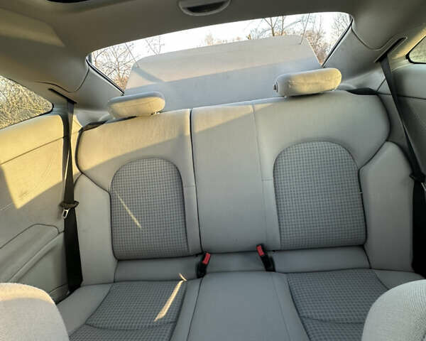 Серый Мерседес Ц-Класс, объемом двигателя 1.8 л и пробегом 195 тыс. км за 6000 $, фото 10 на Automoto.ua