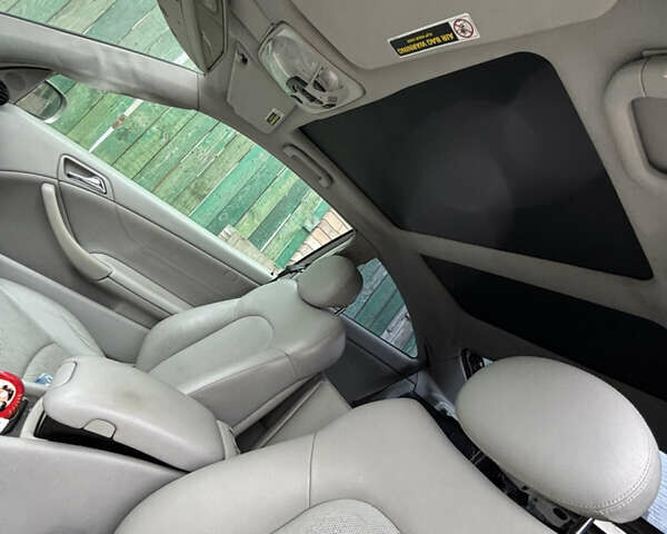 Серый Мерседес Ц-Класс, объемом двигателя 1.8 л и пробегом 200 тыс. км за 3100 $, фото 6 на Automoto.ua