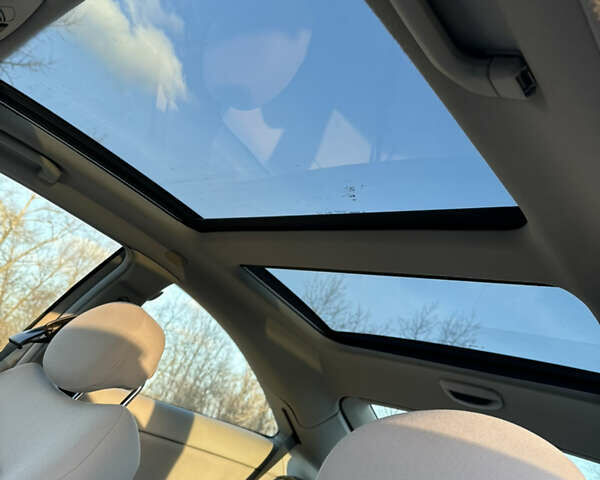 Серый Мерседес Ц-Класс, объемом двигателя 1.8 л и пробегом 195 тыс. км за 6000 $, фото 11 на Automoto.ua