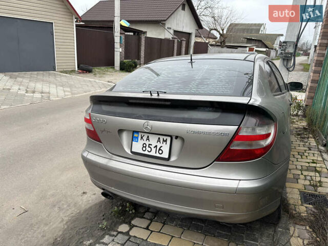 Серый Мерседес Ц-Класс, объемом двигателя 1.8 л и пробегом 200 тыс. км за 3100 $, фото 1 на Automoto.ua