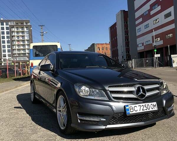 Сірий Мерседес Ц-Клас, об'ємом двигуна 1.8 л та пробігом 182 тис. км за 12900 $, фото 15 на Automoto.ua