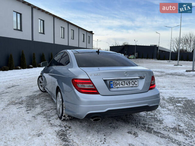 Серый Мерседес Ц-Класс, объемом двигателя 1.8 л и пробегом 225 тыс. км за 13500 $, фото 7 на Automoto.ua