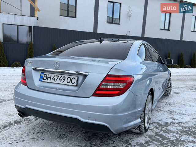 Серый Мерседес Ц-Класс, объемом двигателя 1.8 л и пробегом 225 тыс. км за 13500 $, фото 5 на Automoto.ua